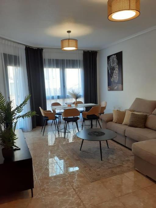 Luxury Port Apartments Torrevieja Bagian luar foto