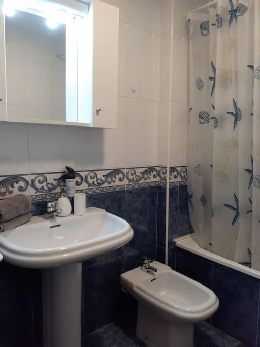 Luxury Port Apartments Torrevieja Bagian luar foto